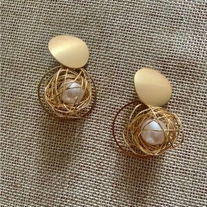 Gold Wire Nest Pearl Drop Earrings - Women Jewelry